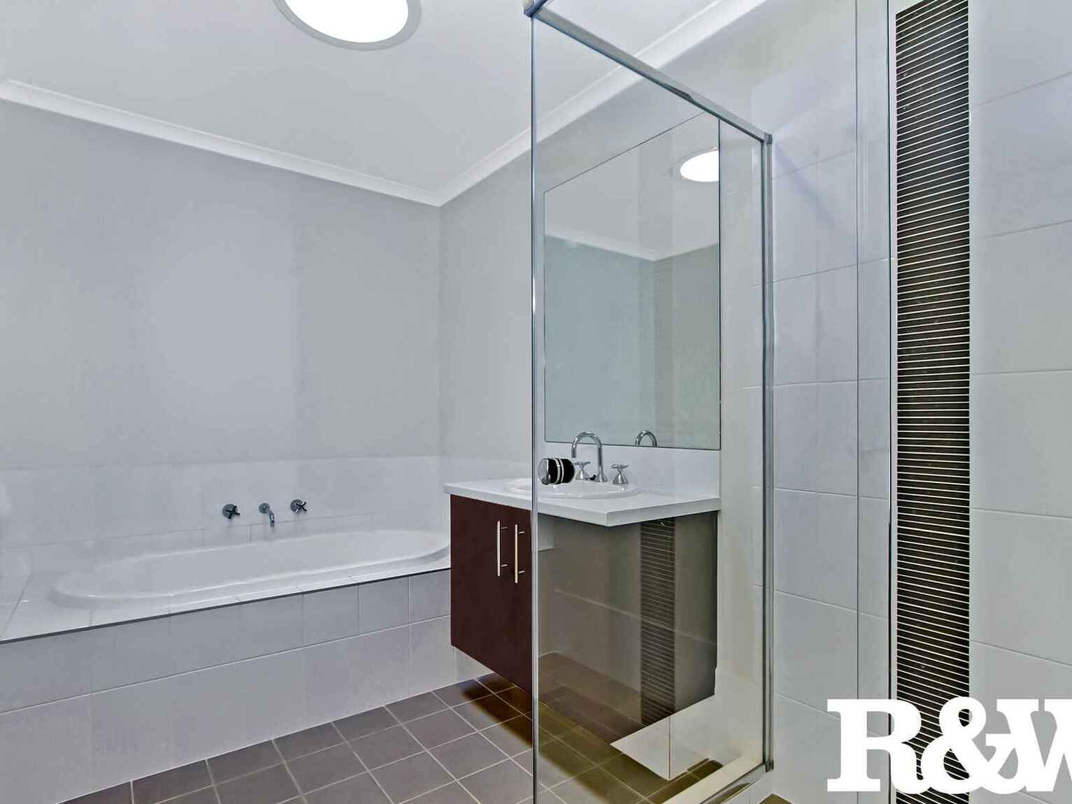 45 Sinclair Parade Jordan Springs 45 Sinclair Parade Jordan Springs