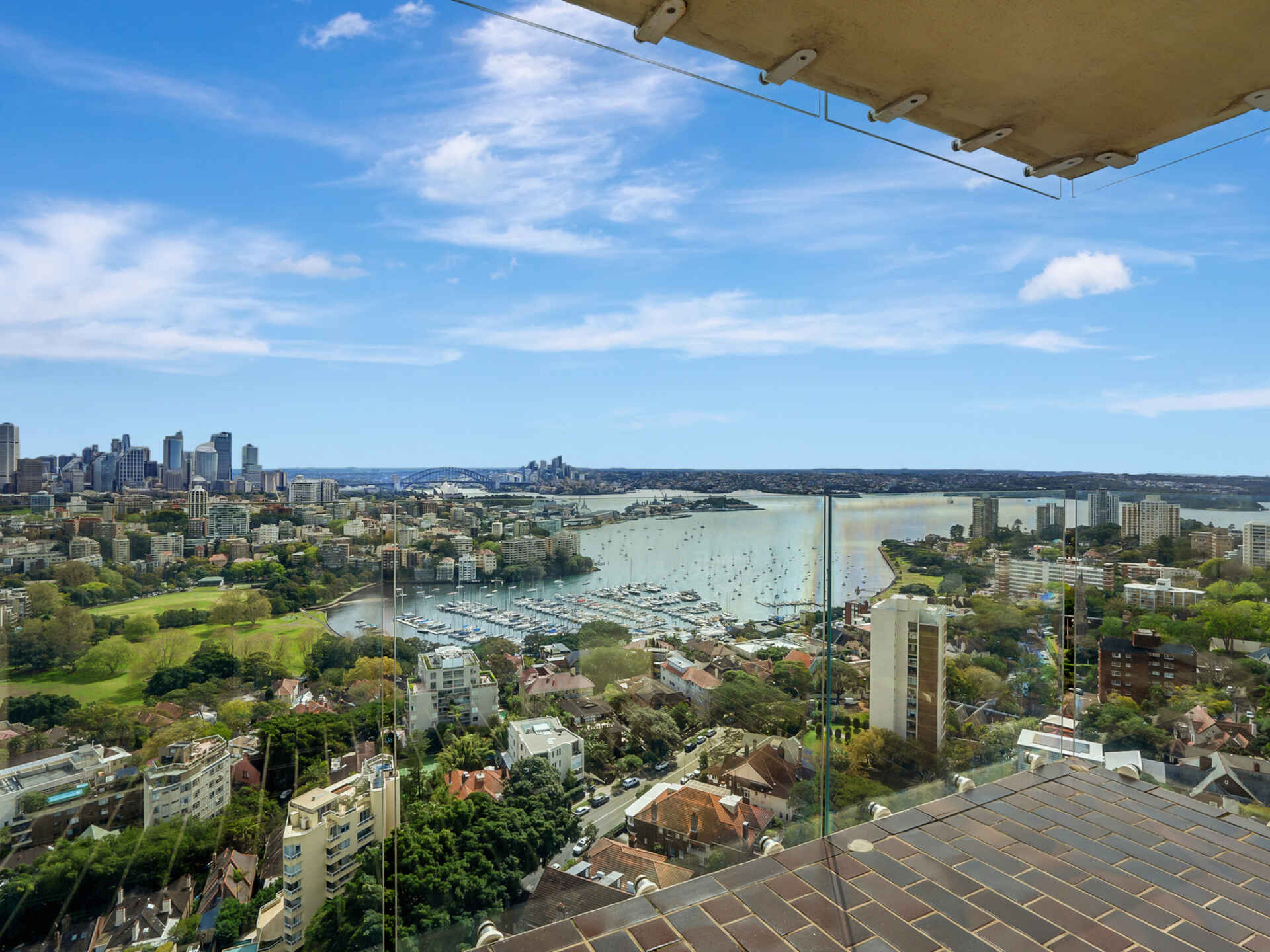 28F/3 Darling Point Road Darling Point