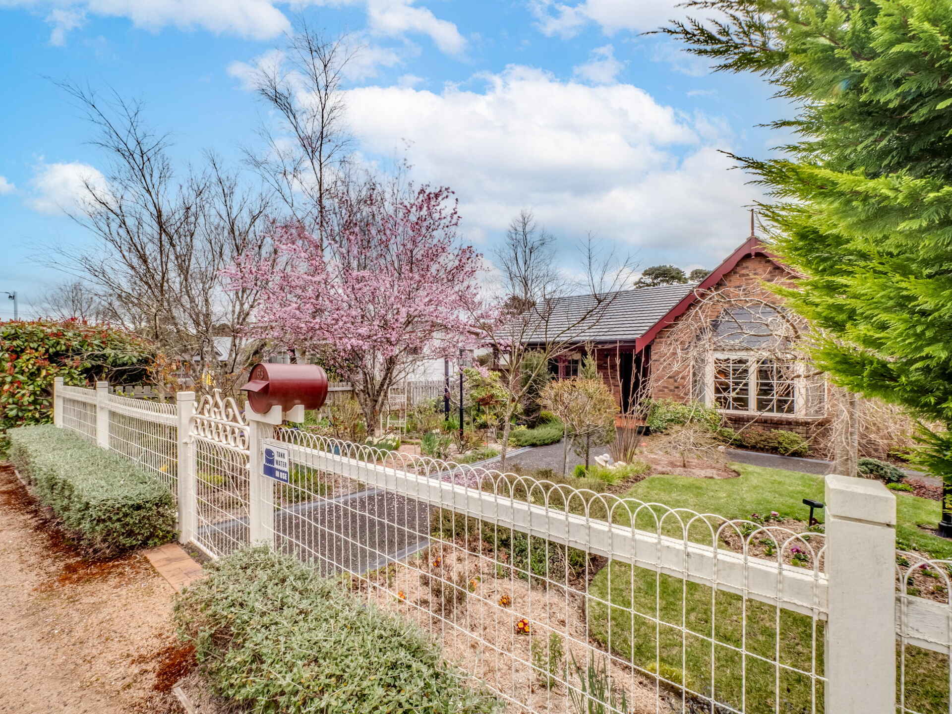 68 Hat Hill Road Blackheath