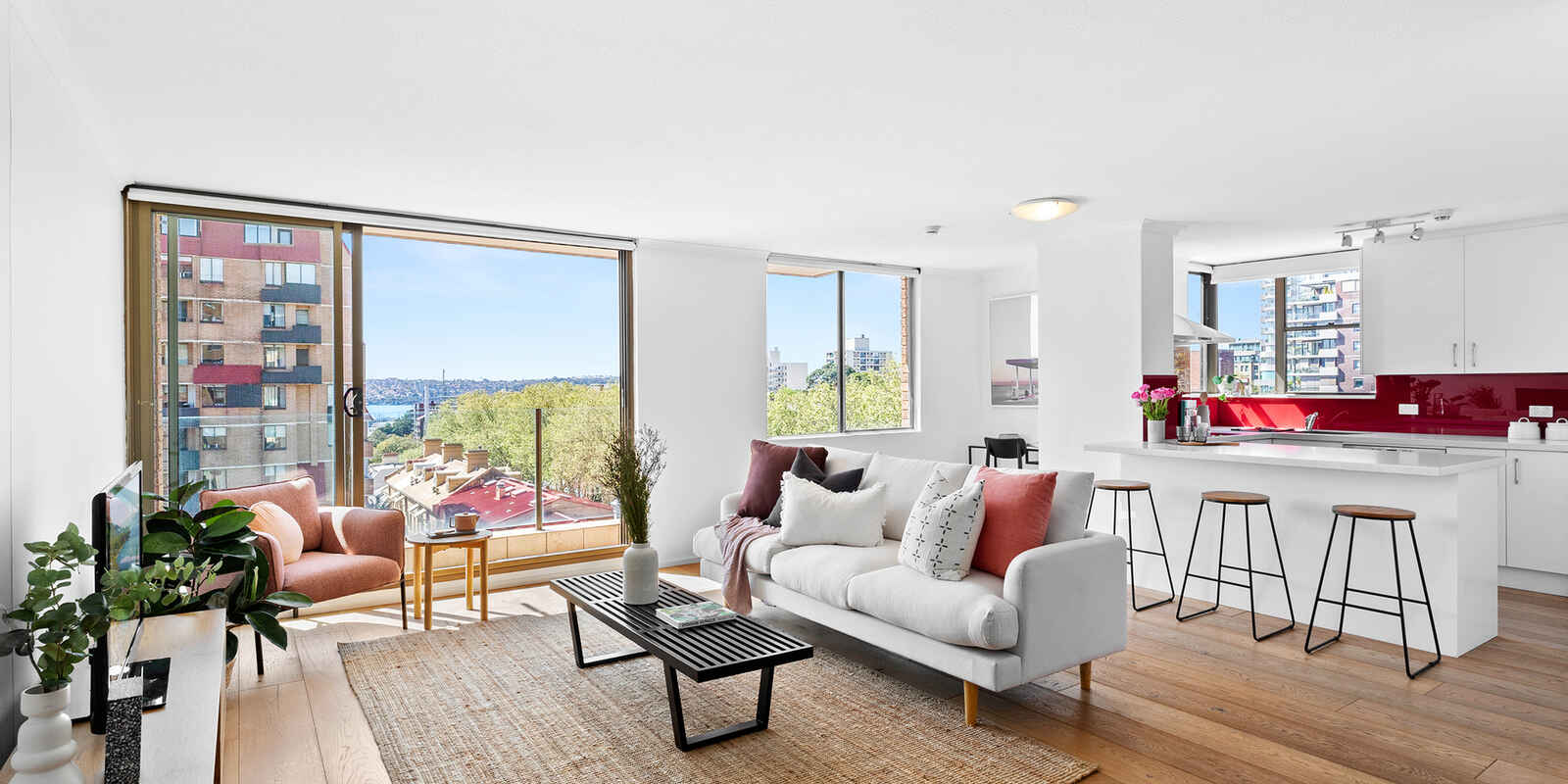 1602/73 Victoria Street Potts Point 1602/73 Victoria Street Potts Point