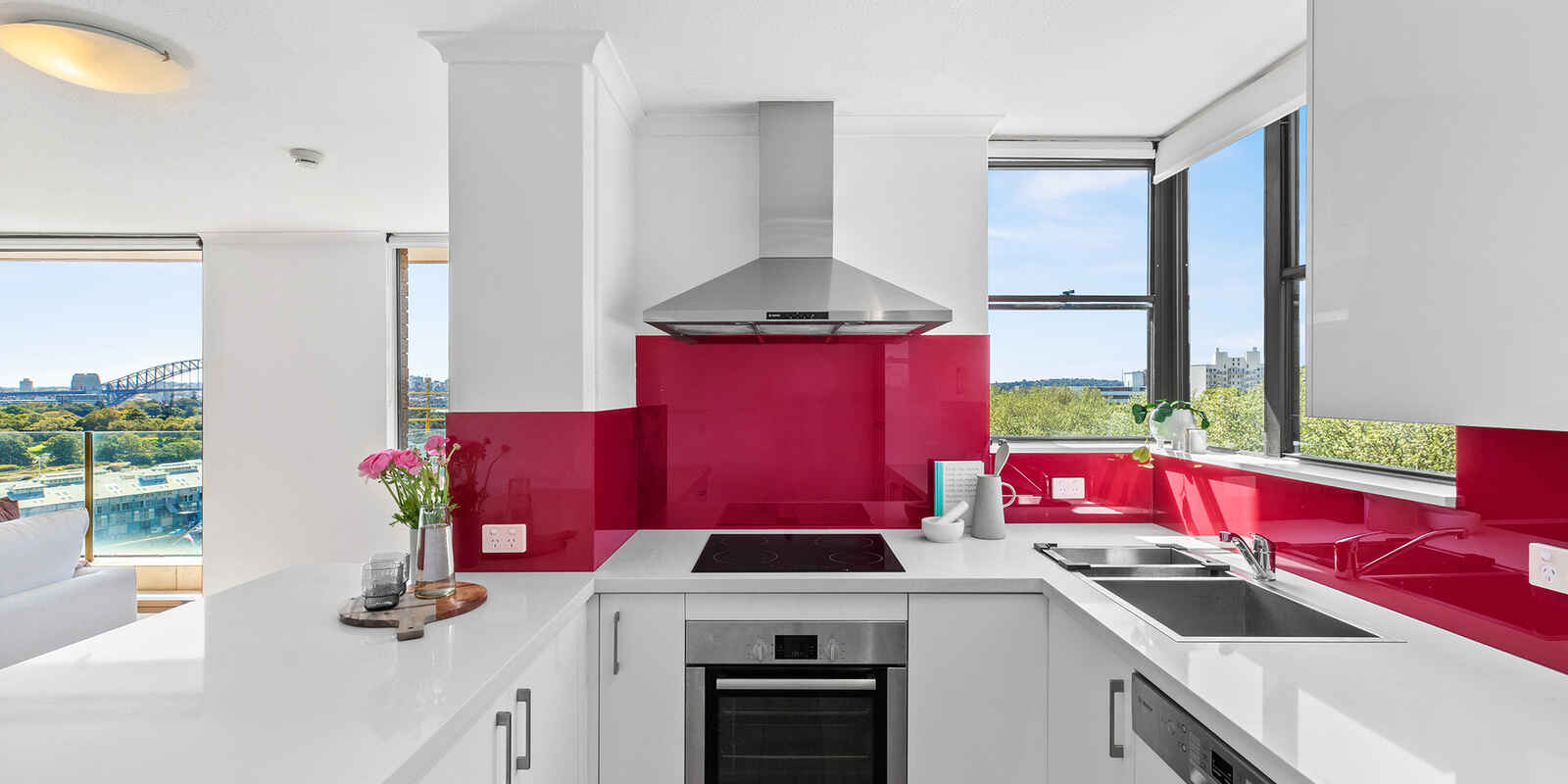 1602/73 Victoria Street Potts Point 1602/73 Victoria Street Potts Point