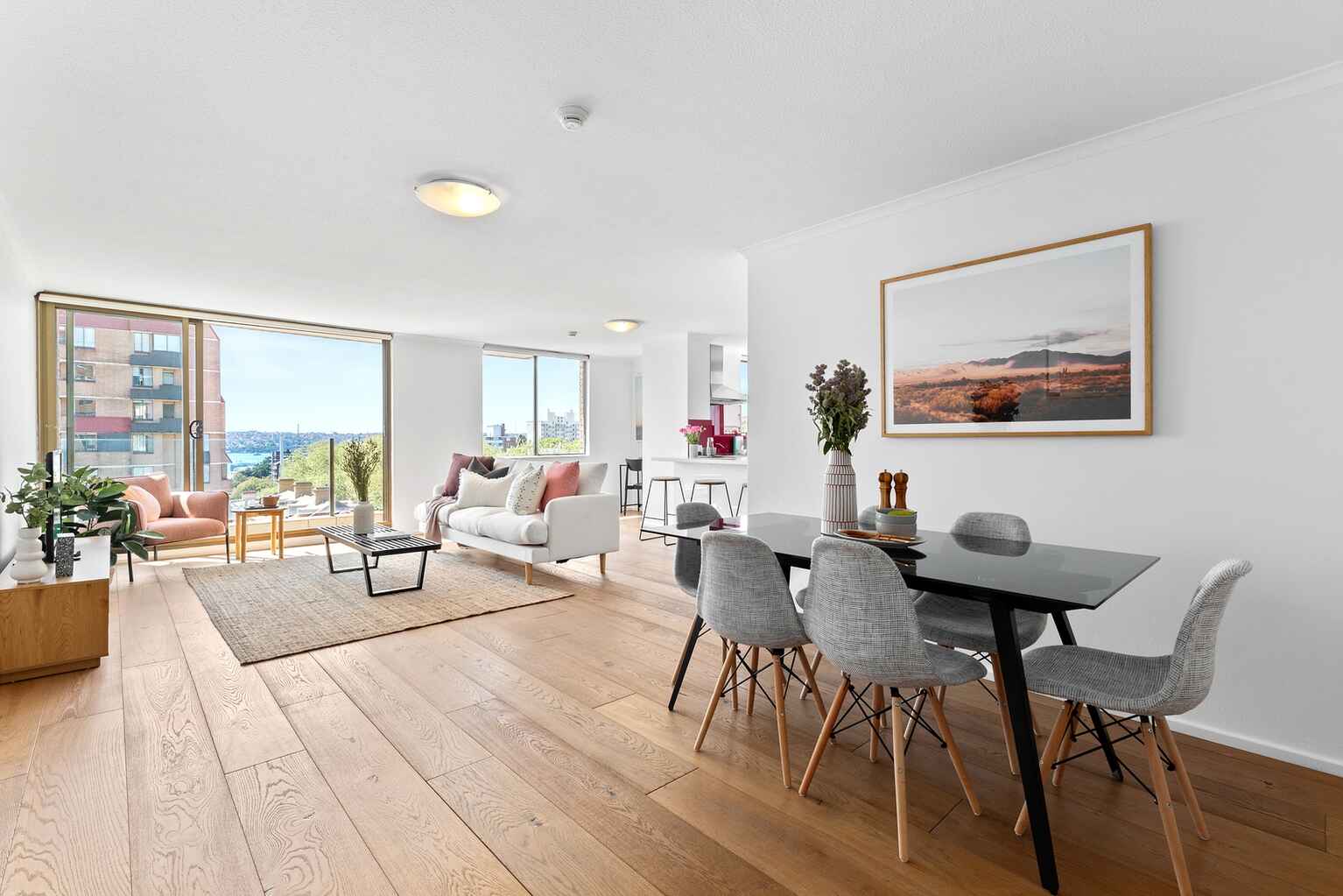 1602/73 Victoria Street Potts Point 1602/73 Victoria Street Potts Point