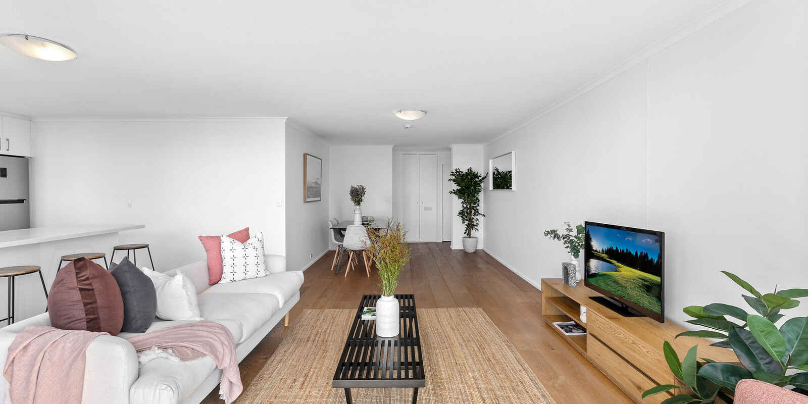 1602/73 Victoria Street Potts Point 1602/73 Victoria Street Potts Point