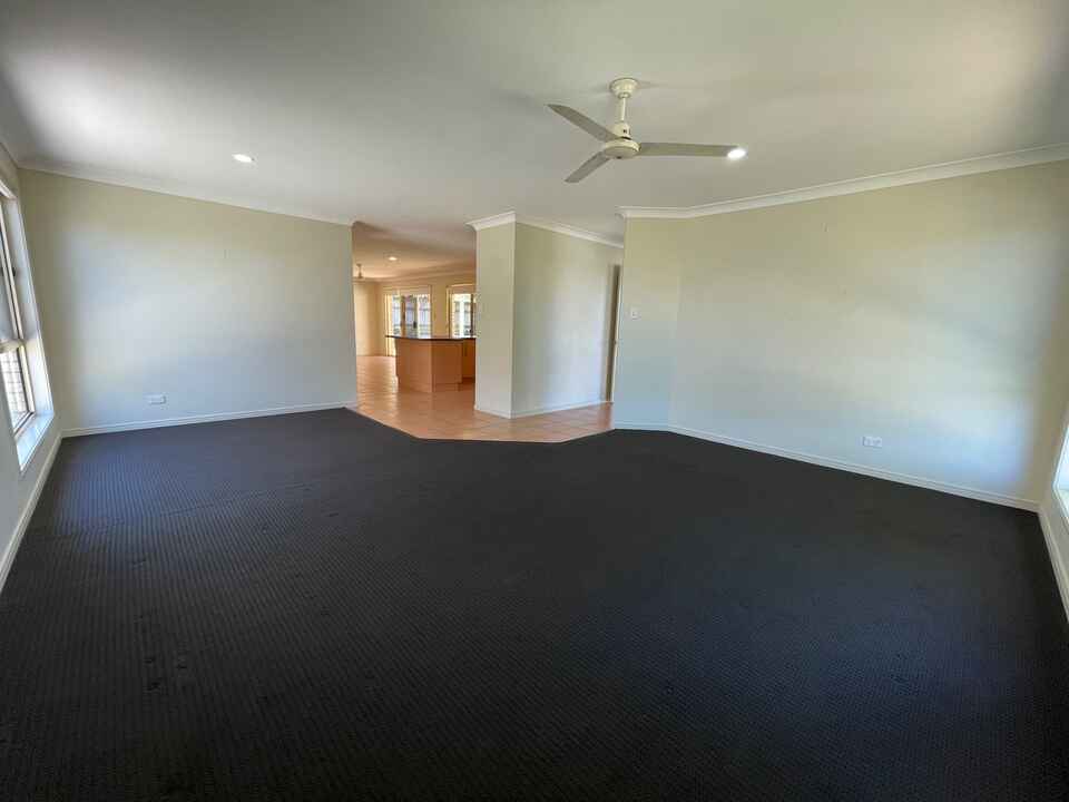 8 Riverbend Crescent Morayfield