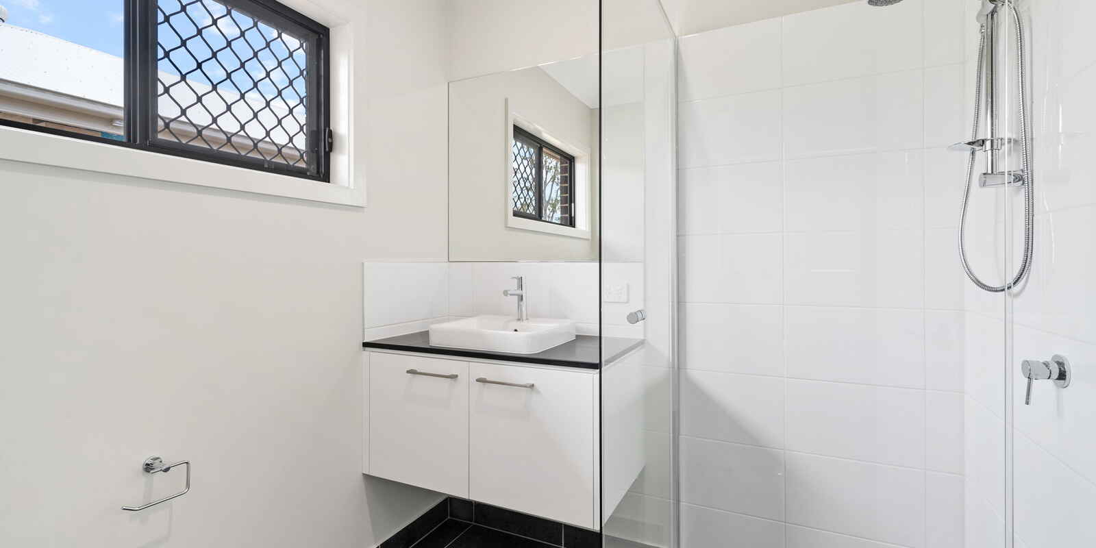 15 Ruchi Place Wynnum West