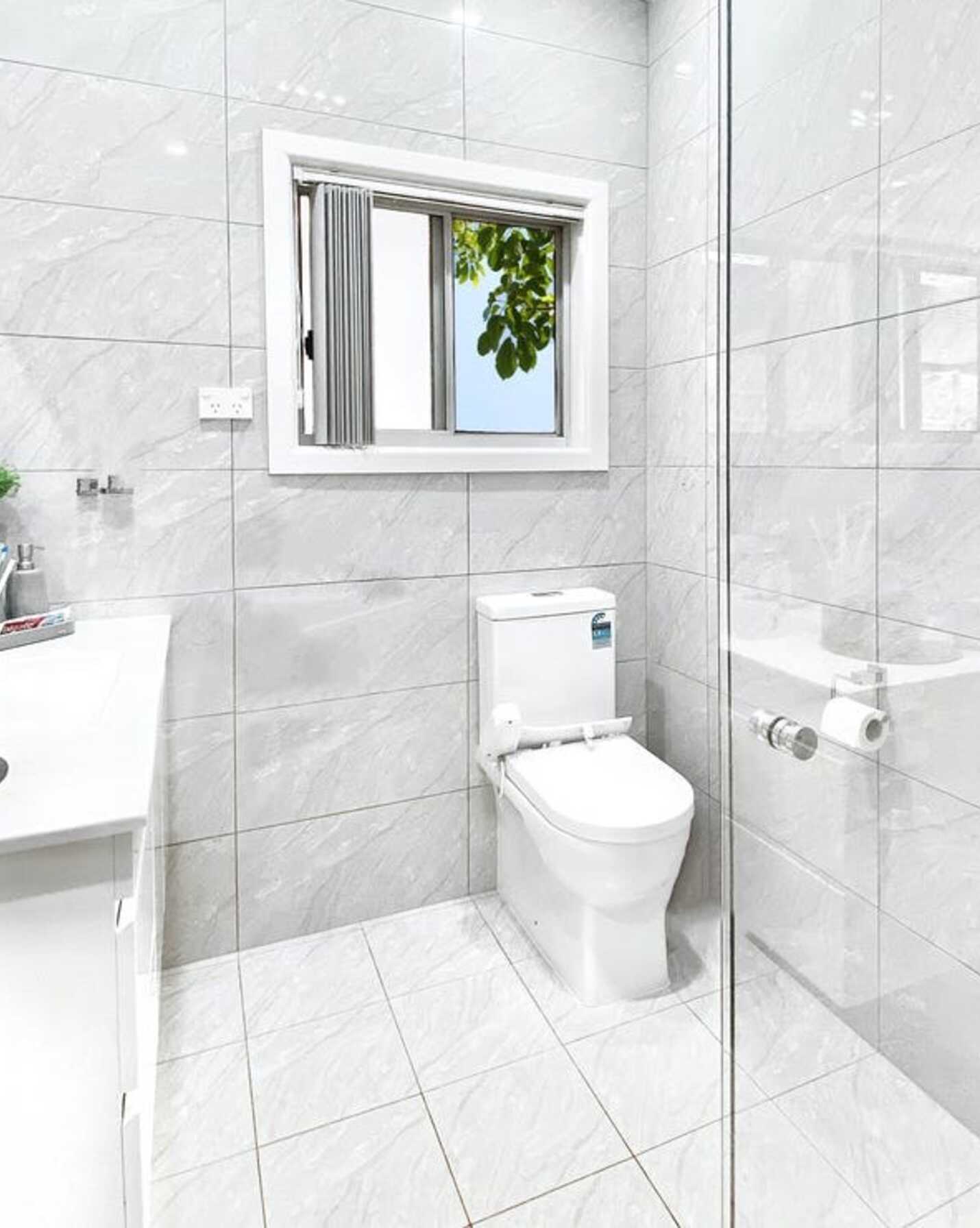 17 Orchid Road Old Guildford, Guildford - Thumbnail 7