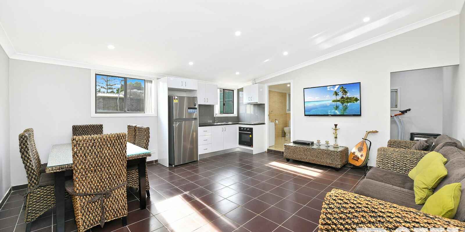 17 Orchid Road Old Guildford
