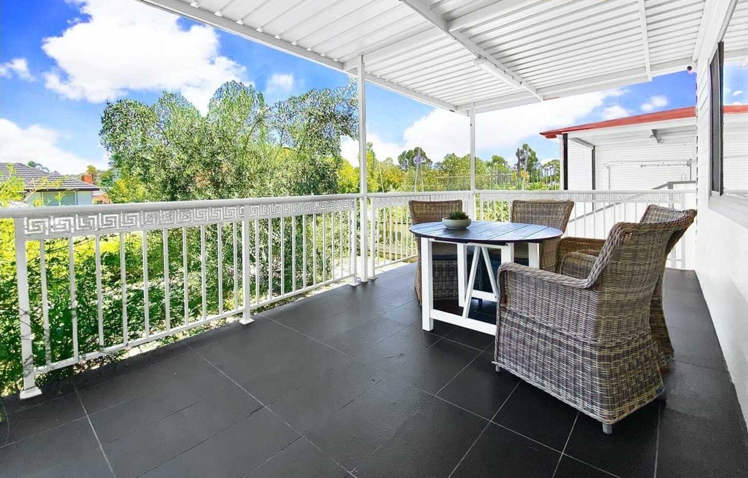 17 Orchid Road Old Guildford