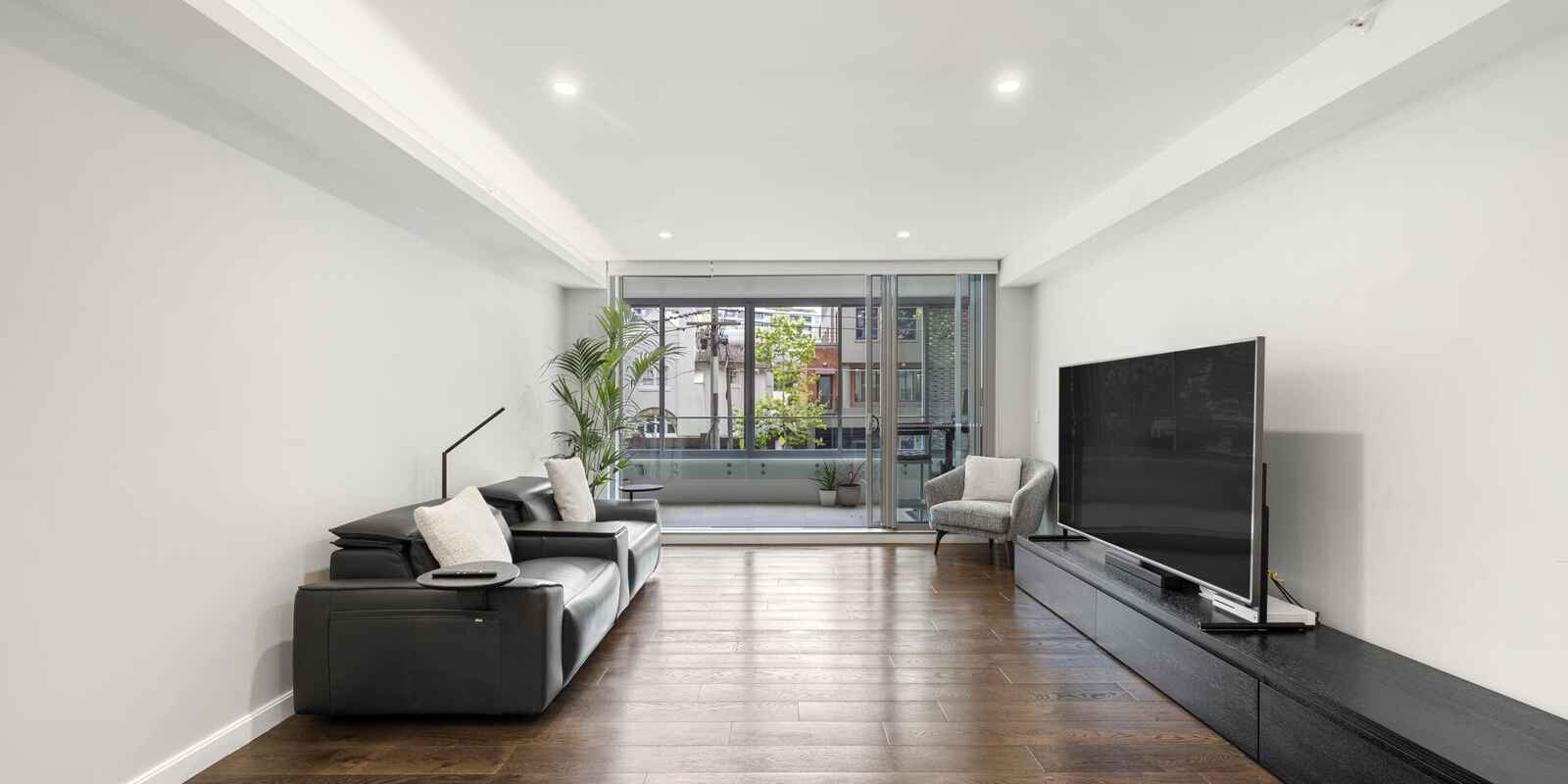 101/231 Miller Street North Sydney