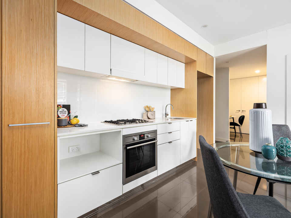 18/834 Bourke Street Waterloo