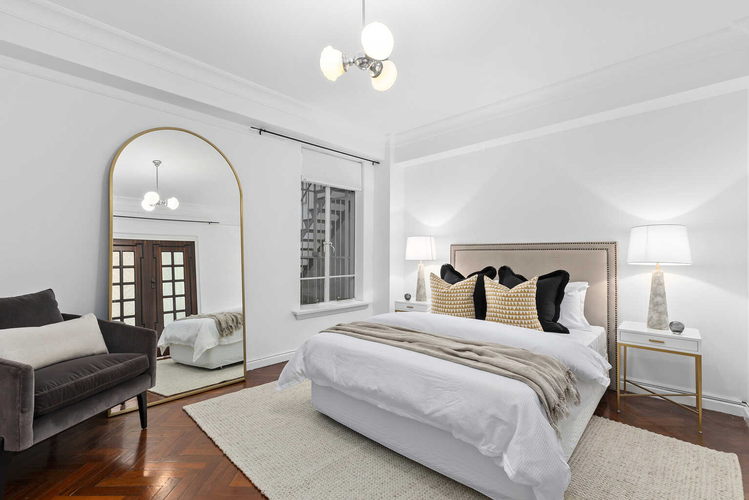 18/8A Wylde Street Potts Point 18/8A Wylde Street Potts Point