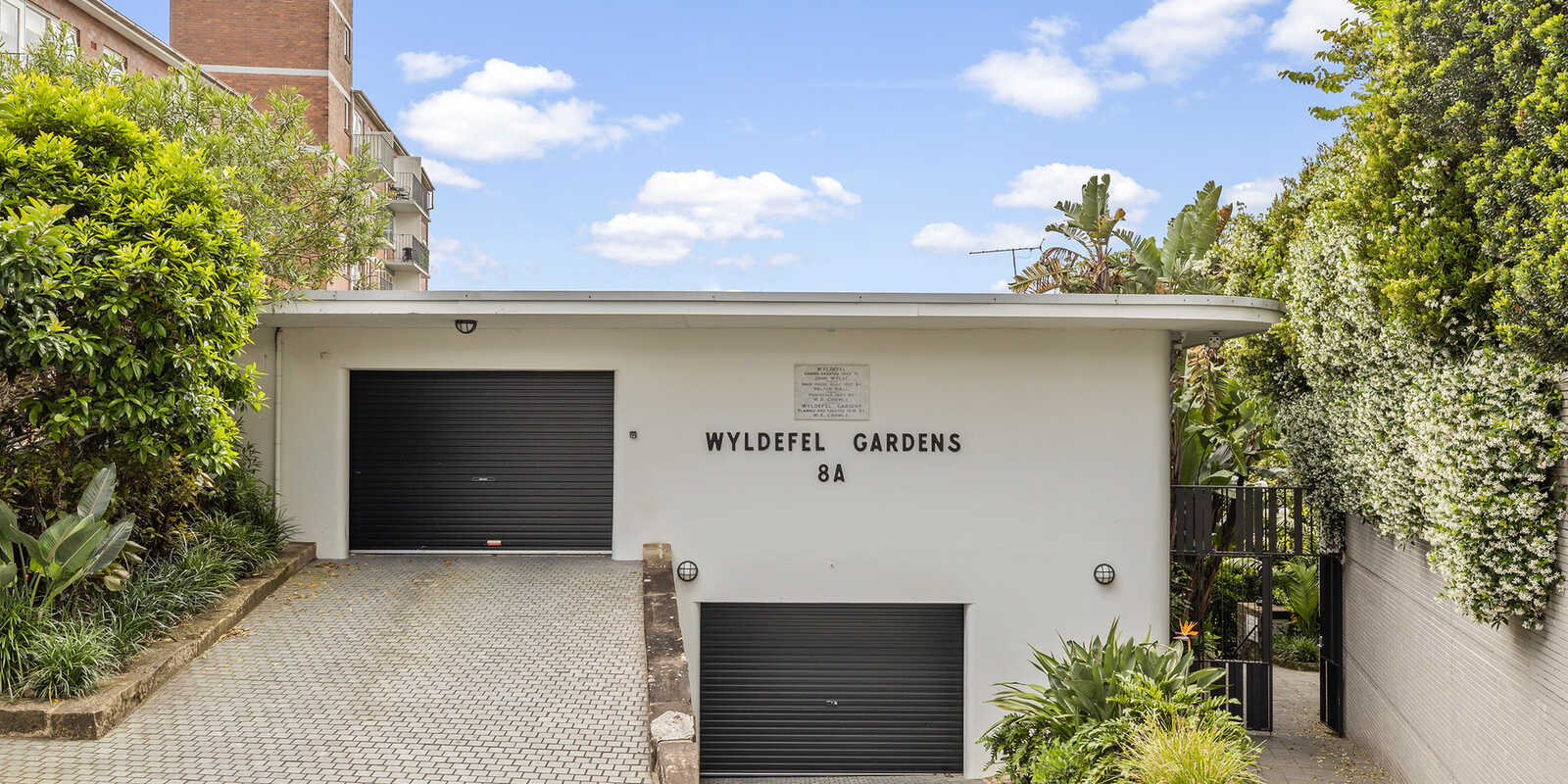 18/8A Wylde Street Potts Point 18/8A Wylde Street Potts Point