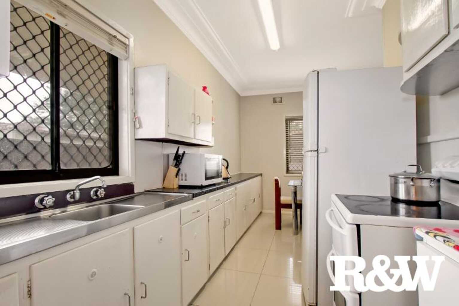 1 Catherine Crescent Rooty Hill