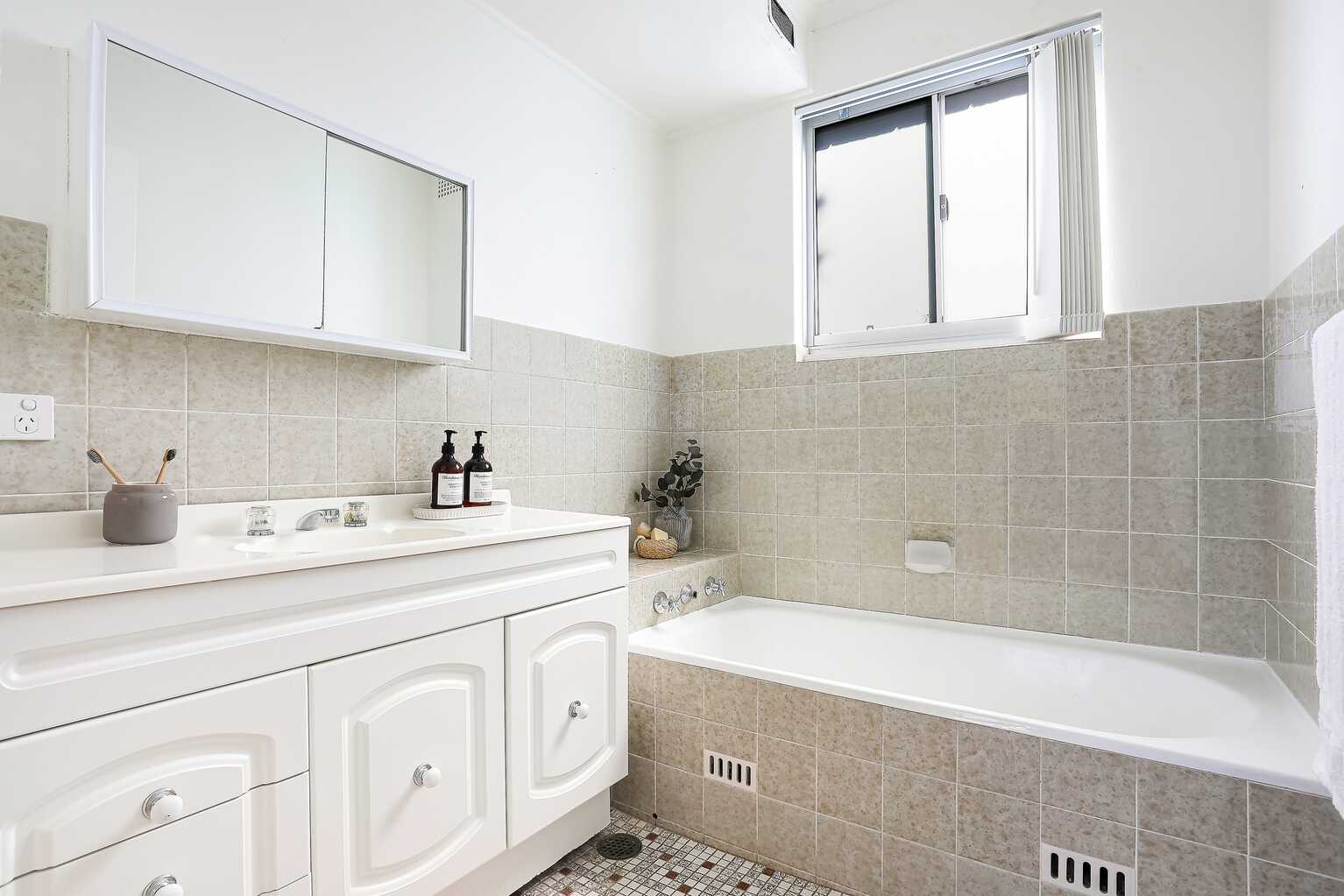 1/8 Kobada Road Dover Heights