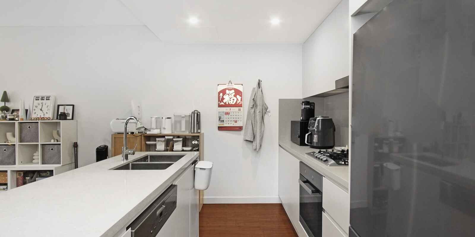 22/15a Porter Street Ryde