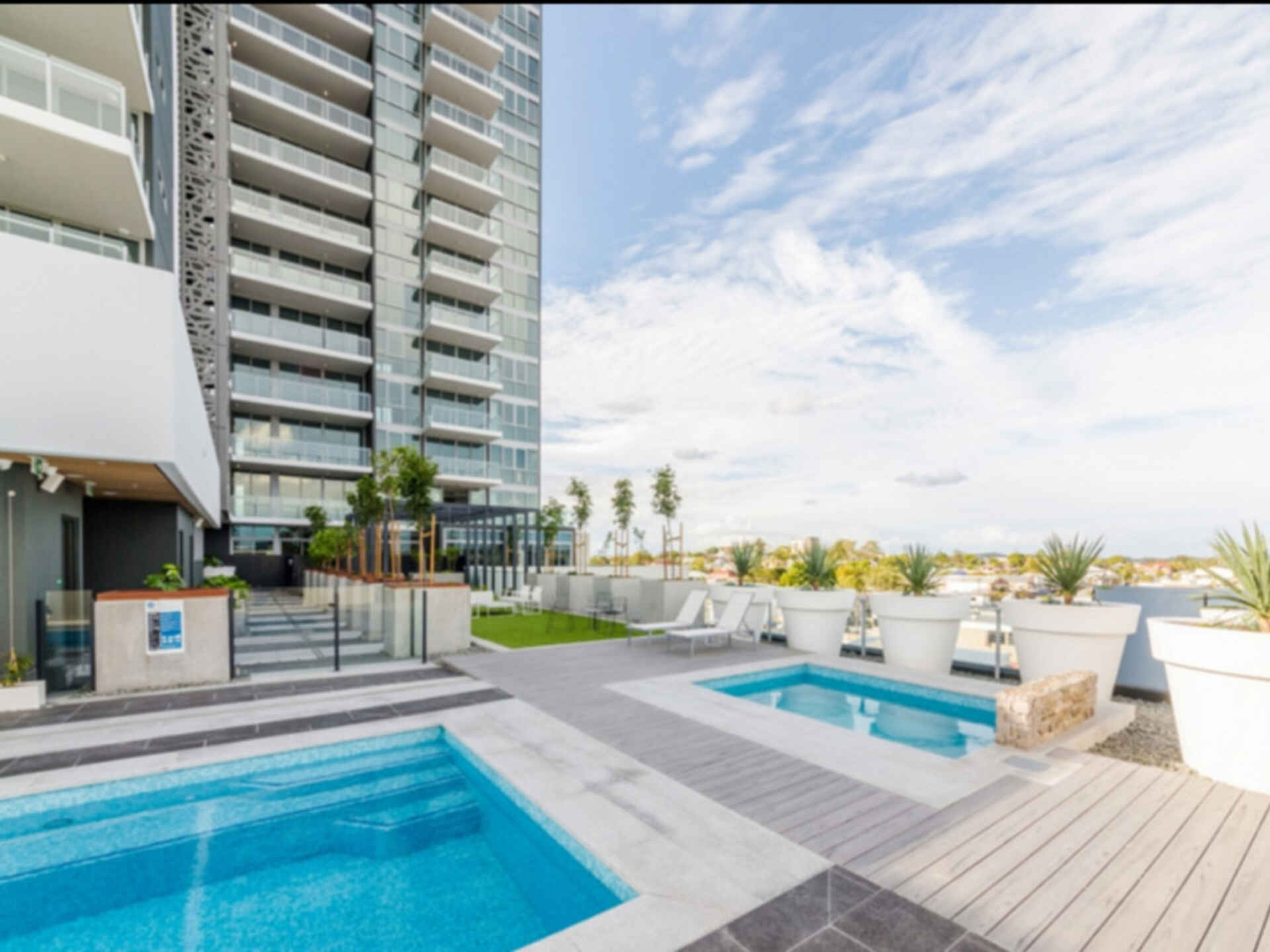 909/855 Stanley Street Woolloongabba