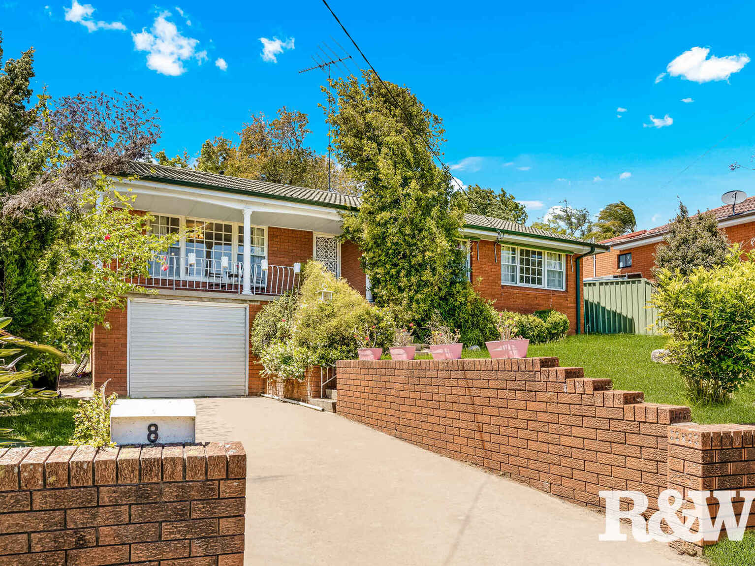 8 Bel-Air Road Penrith