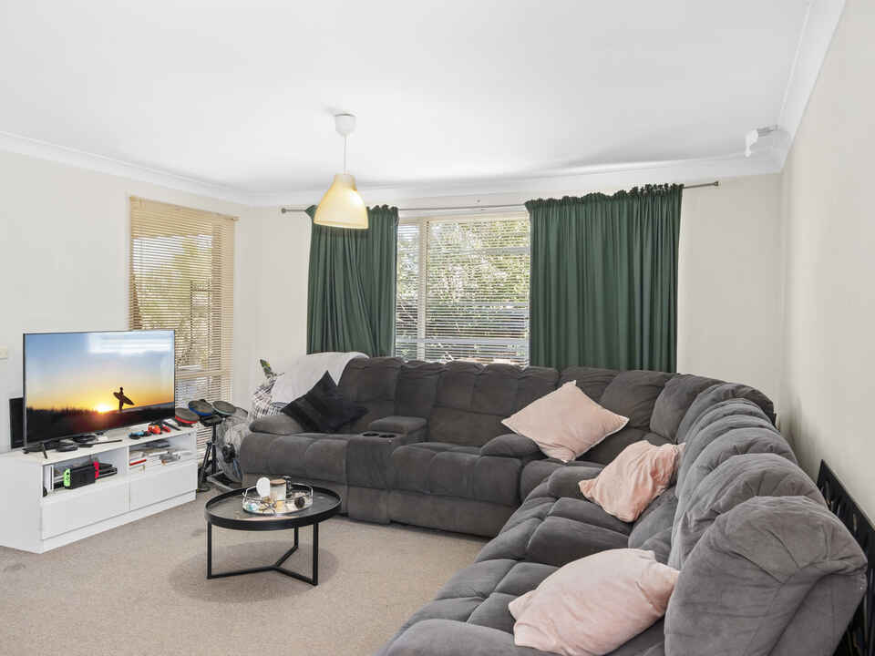 156 James Cook Drive Kings Langley