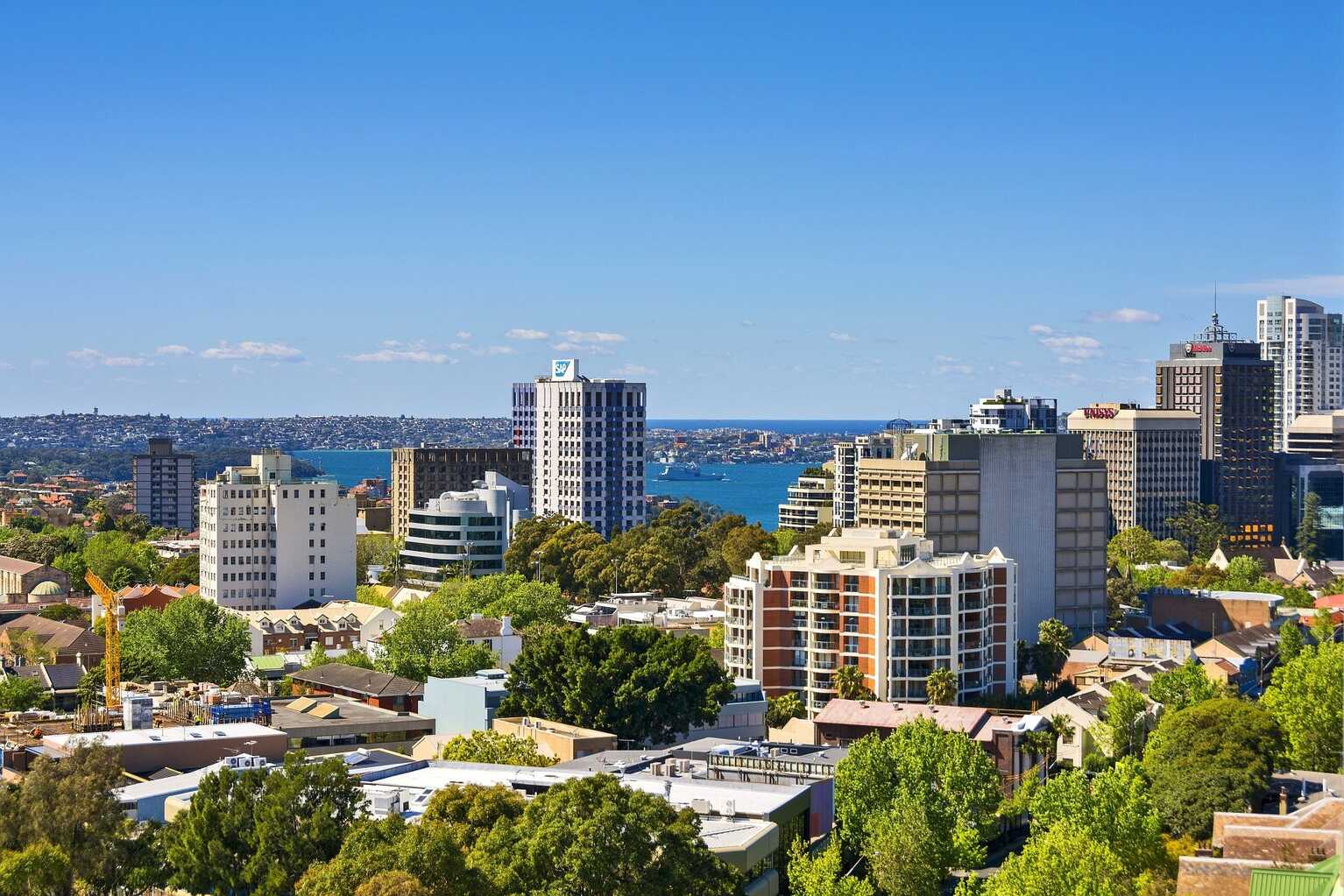 R1303/200-220 Pacific Highway Crows Nest