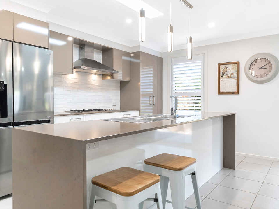 10 Booroola Road Gables