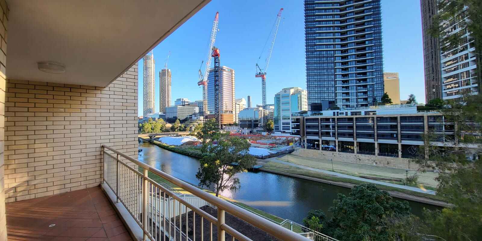 20/346 Church Street Parramatta