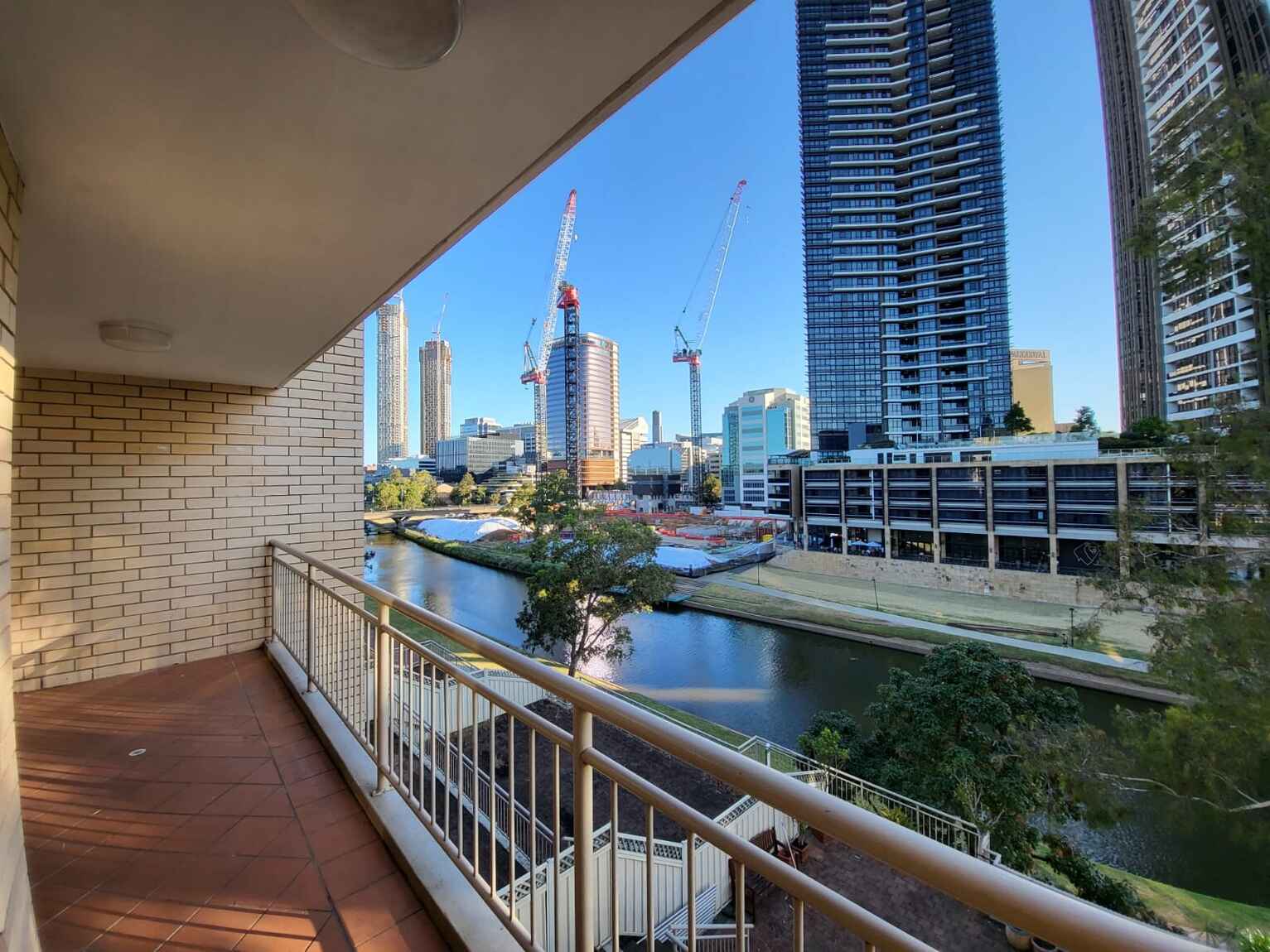 20/346 Church Street Parramatta