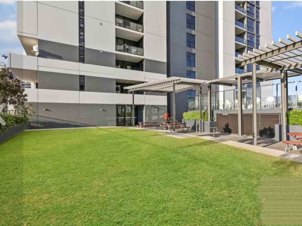 1709/420 Macquarie Street Liverpool