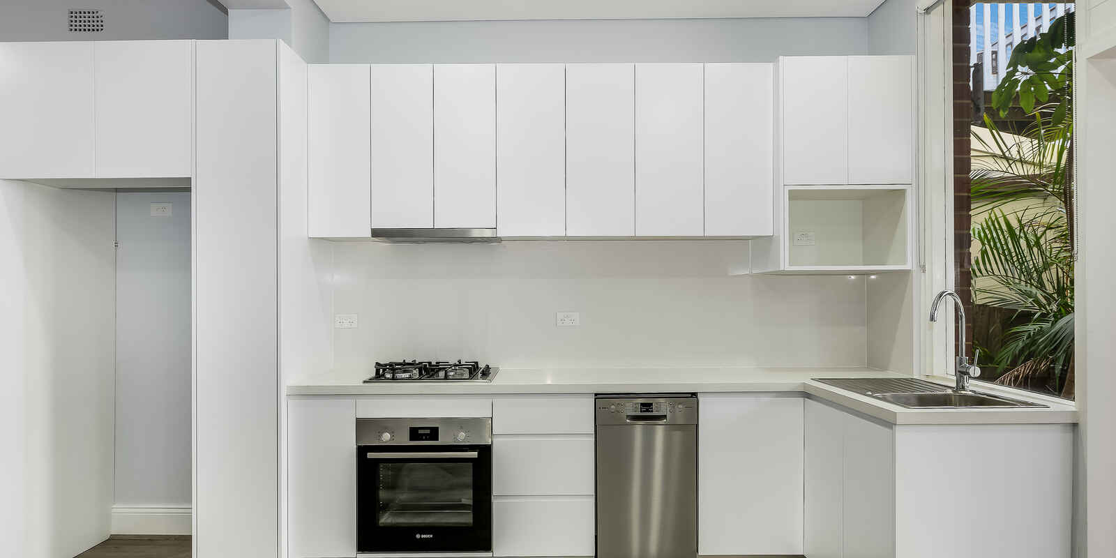 2/18 Dudley Street Bondi