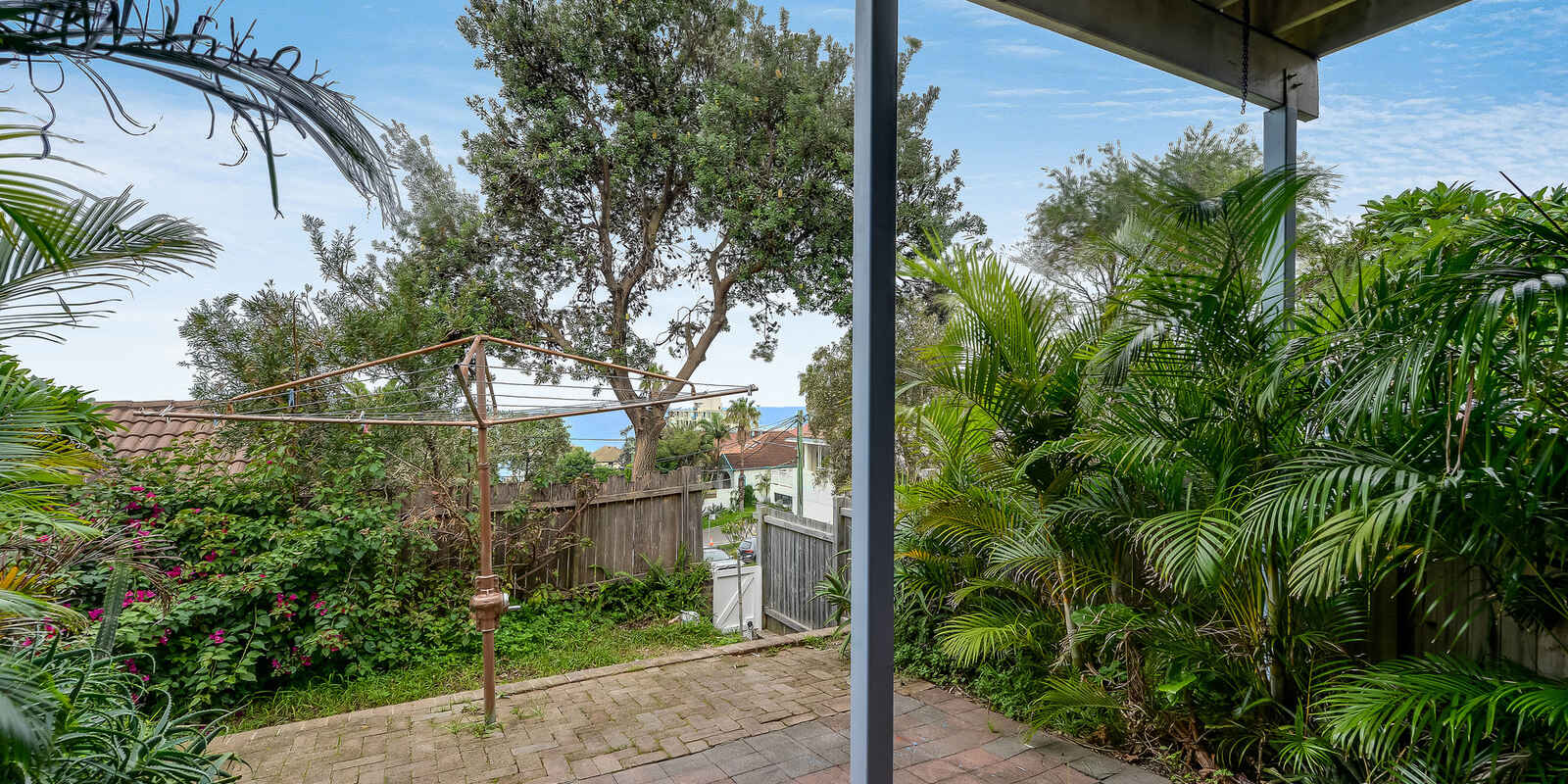 2/18 Dudley Street Bondi