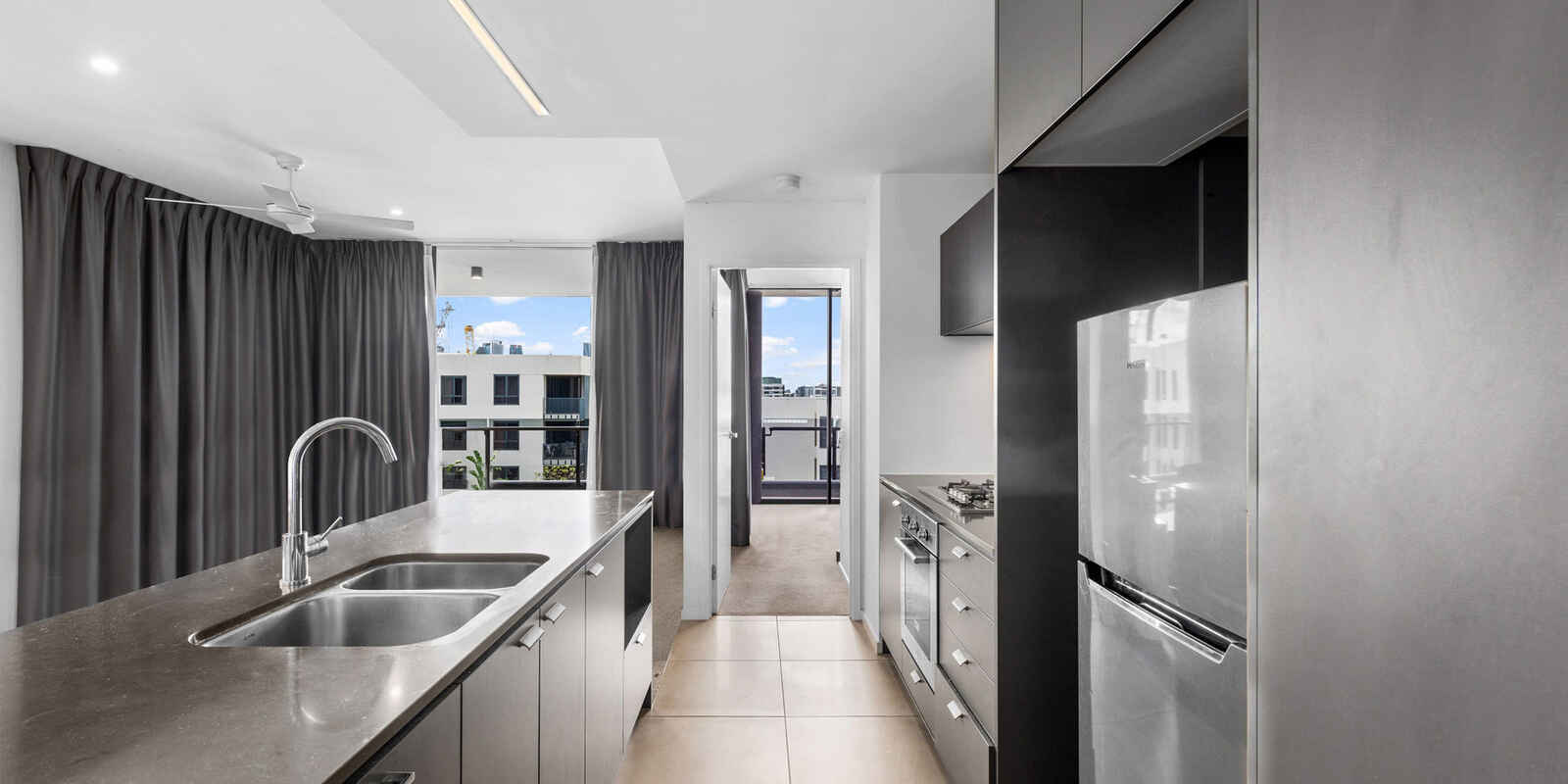 701/17 Gibbon Street Woolloongabba