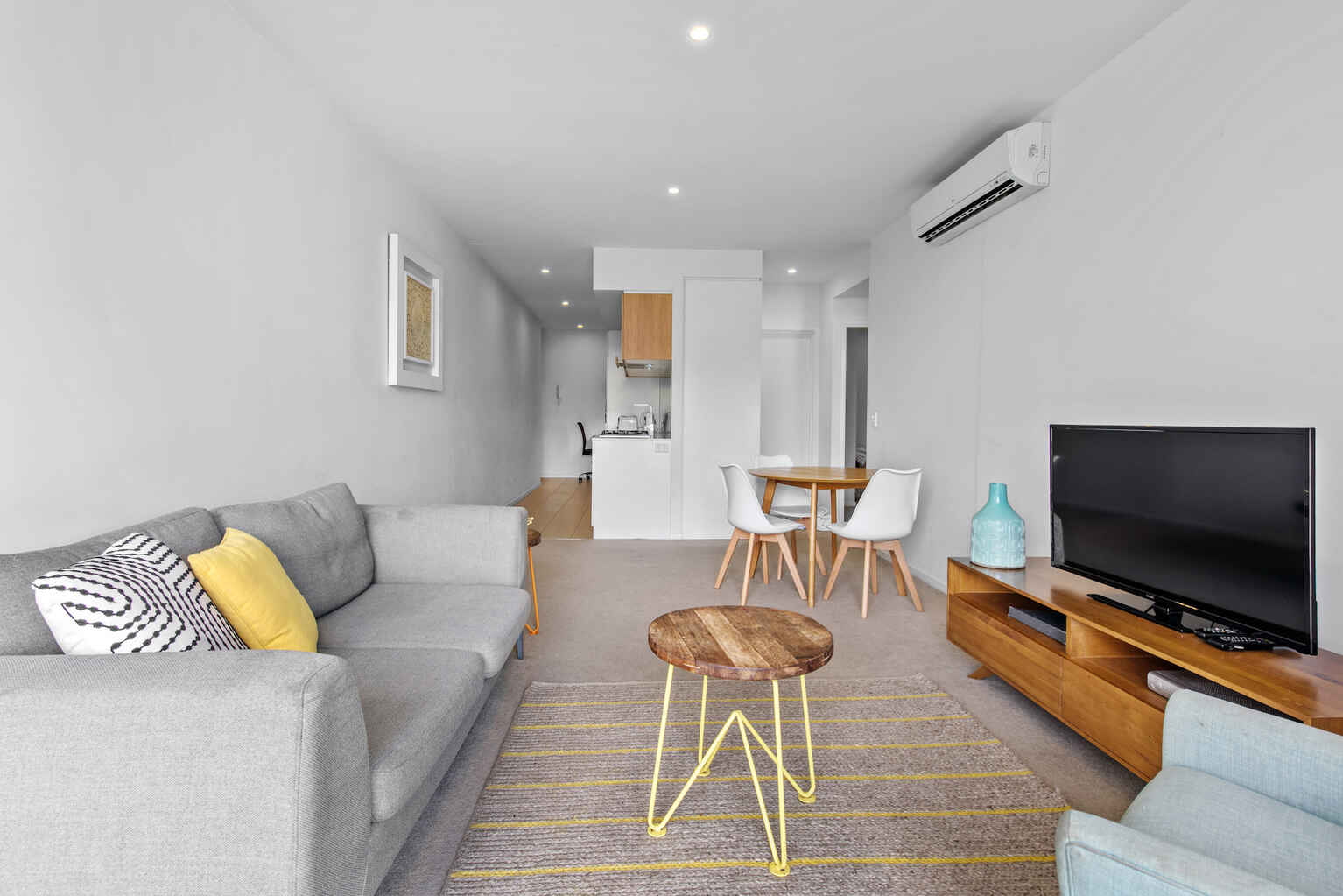 403/27 Russell Street South Brisbane 403/27 Russell Street South Brisbane