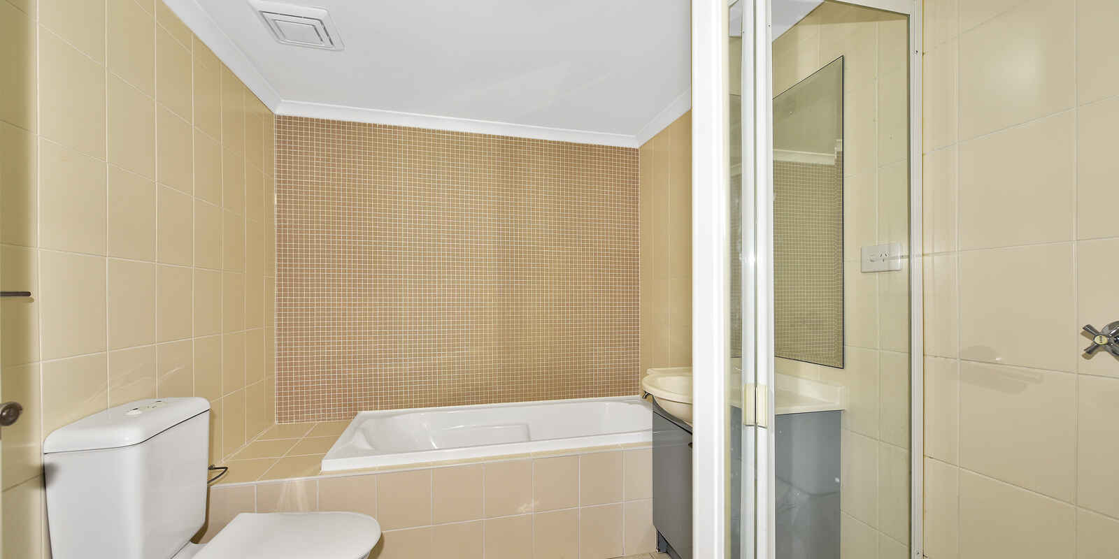 205/19-21 Good Street Parramatta