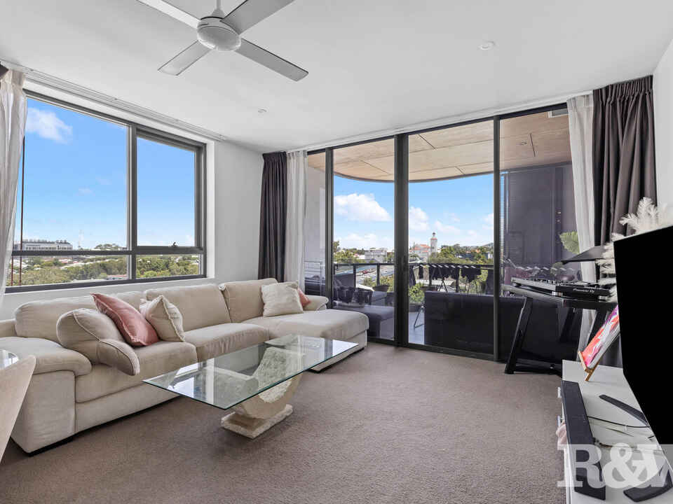 806/18 Hubert Street Woolloongabba