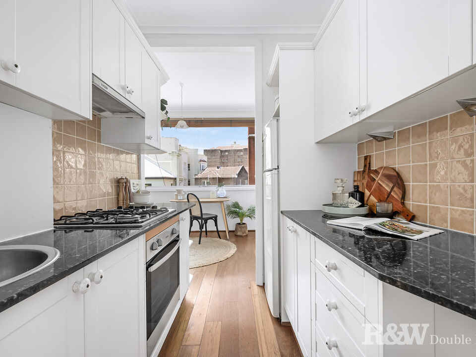 18/46 Roslyn Gardens Rushcutters Bay