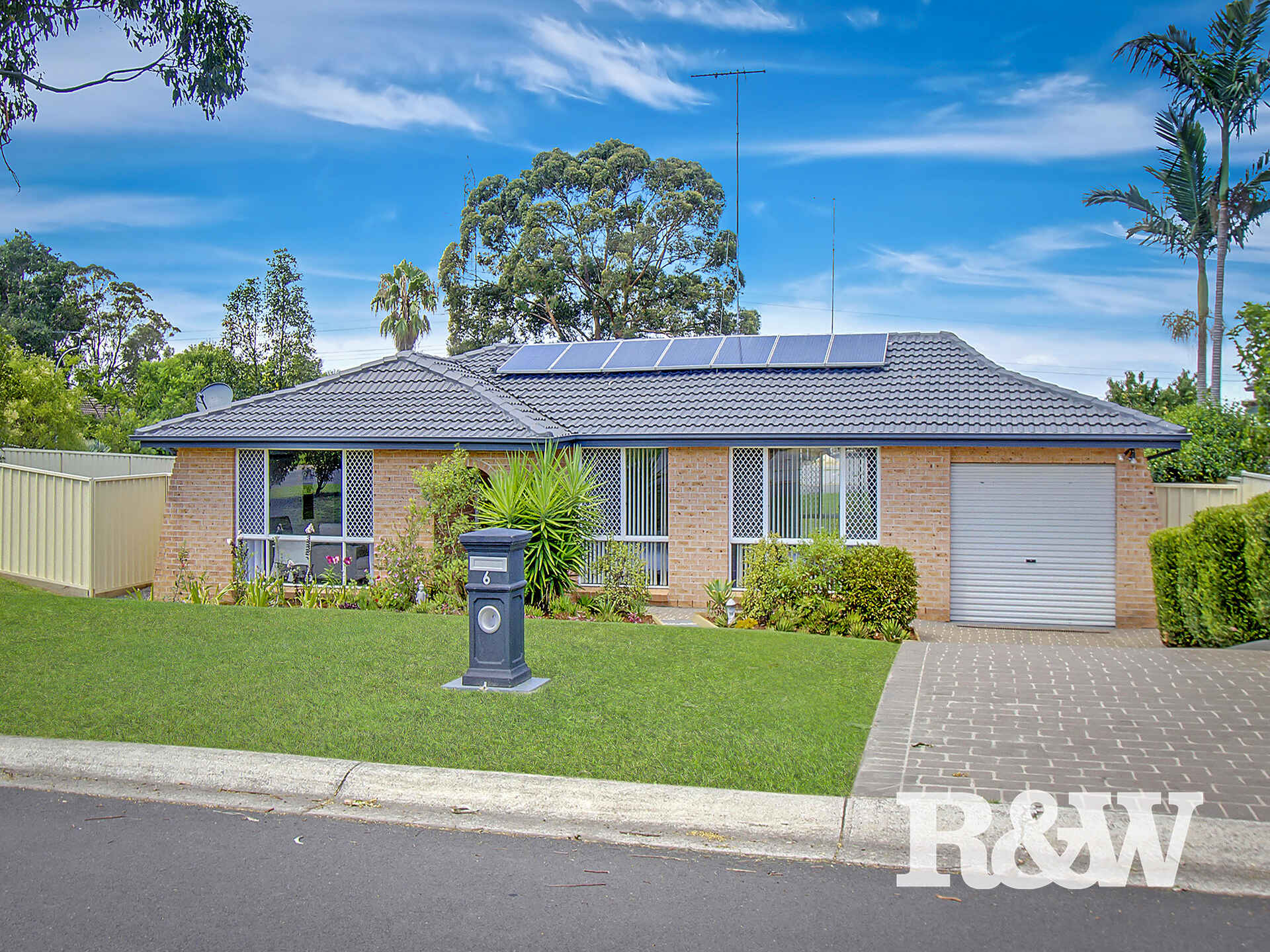 6 Strauss Road St Clair