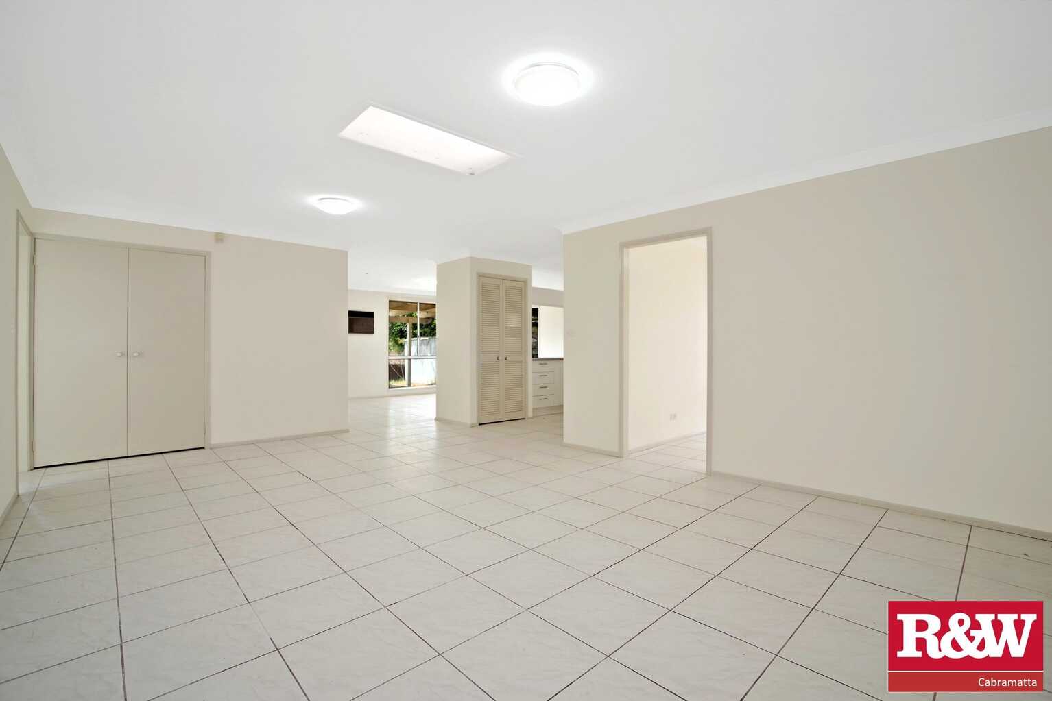 5 Heron Place, Hinchinbrook