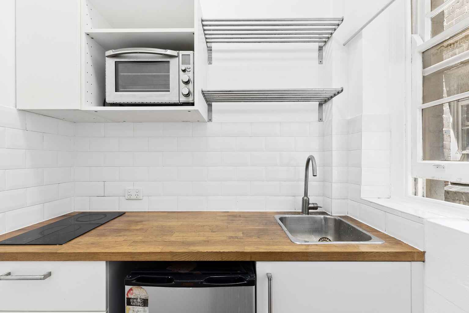 19/3 Crick Avenue Potts Point