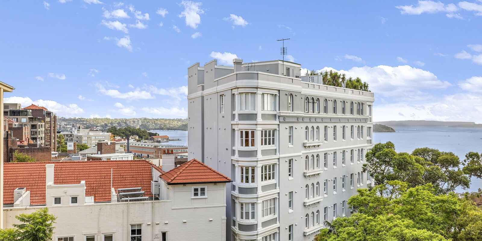 19/3 Crick Avenue Potts Point