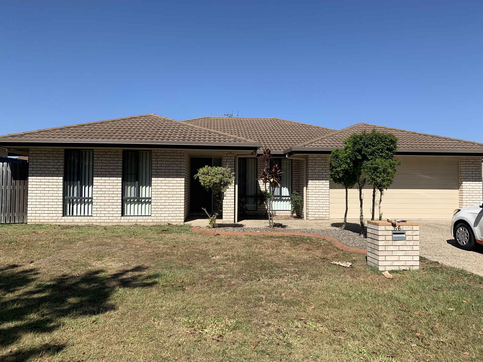 56 Coach Road West Morayfield