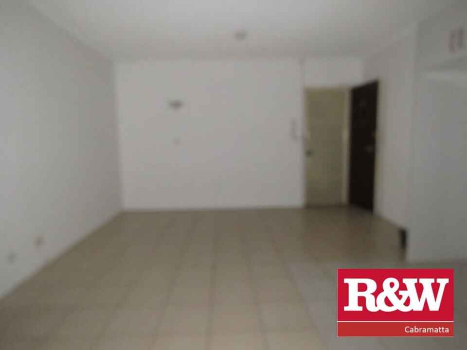 14/1 Waterside Crescent Carramar