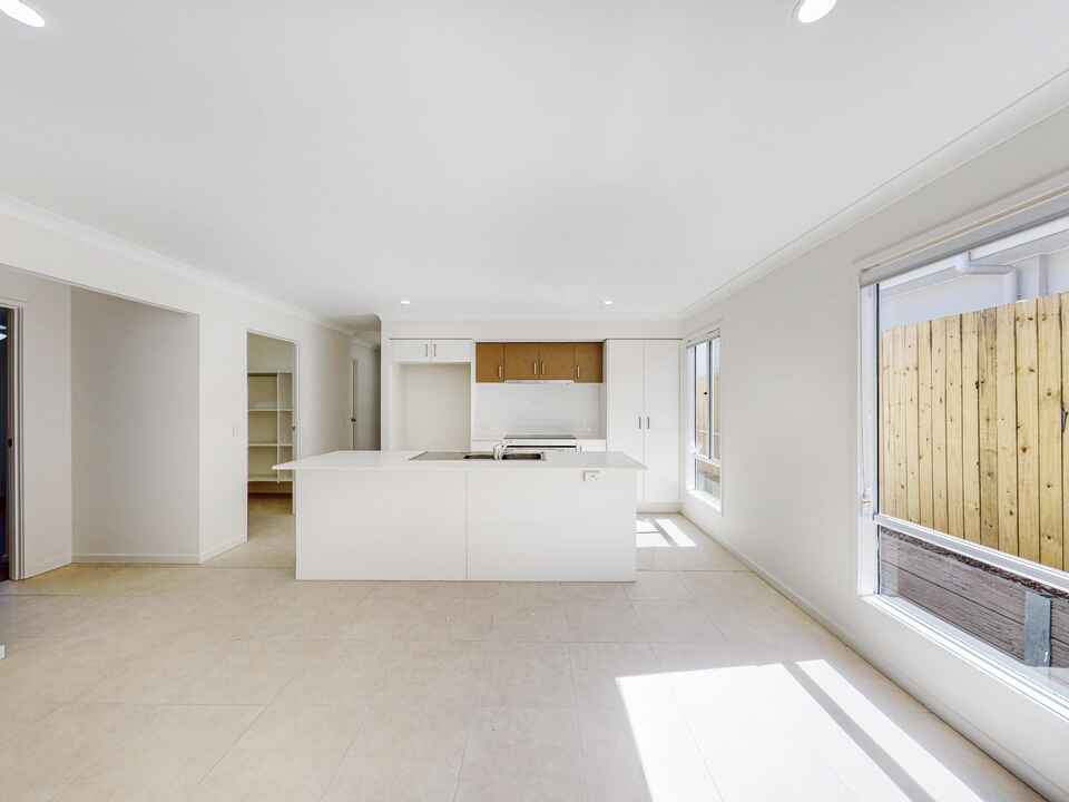 263 Tallagandra Road Holmview