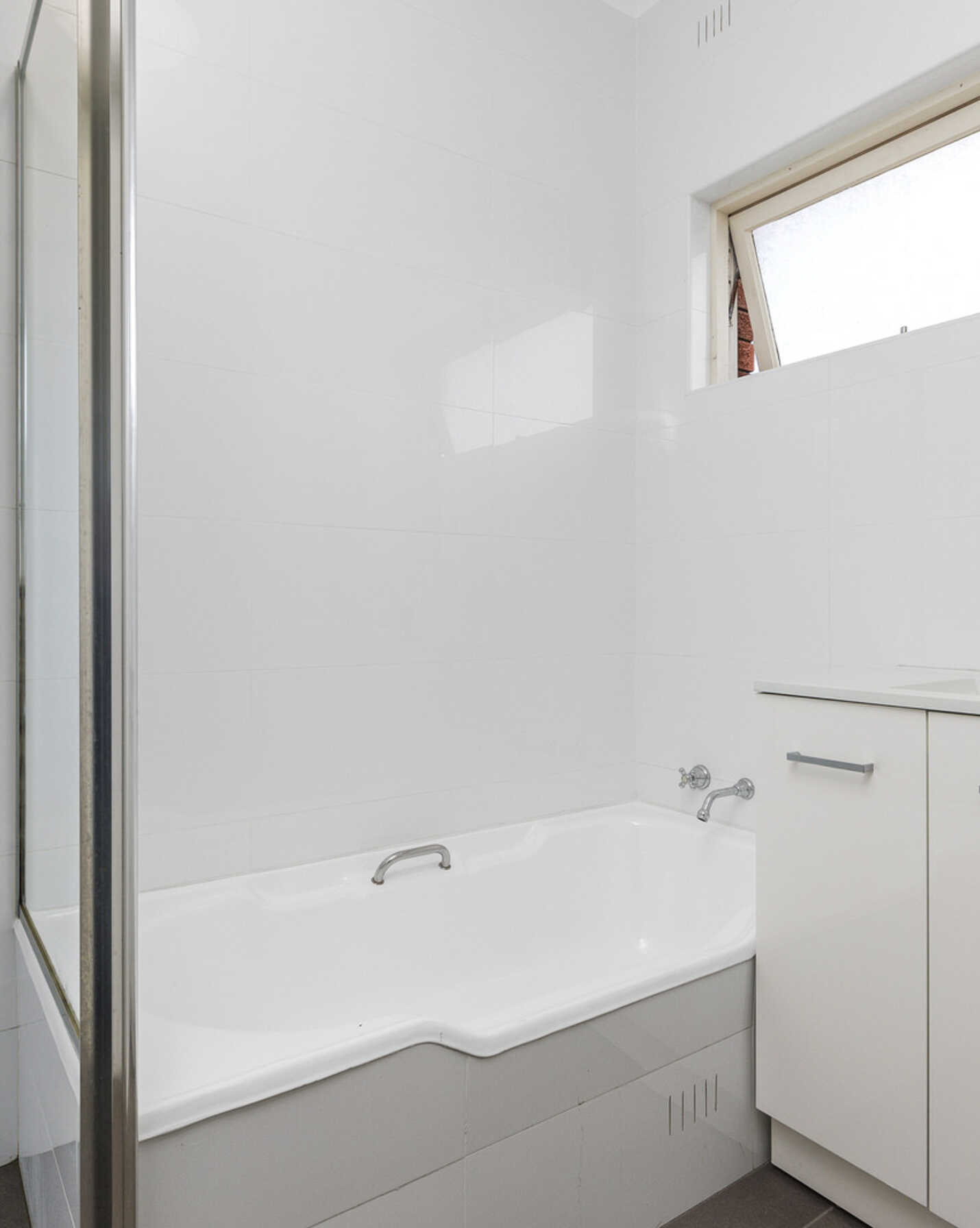 8/174 Broadarrow Road Narwee, Narwee - Thumbnail 5