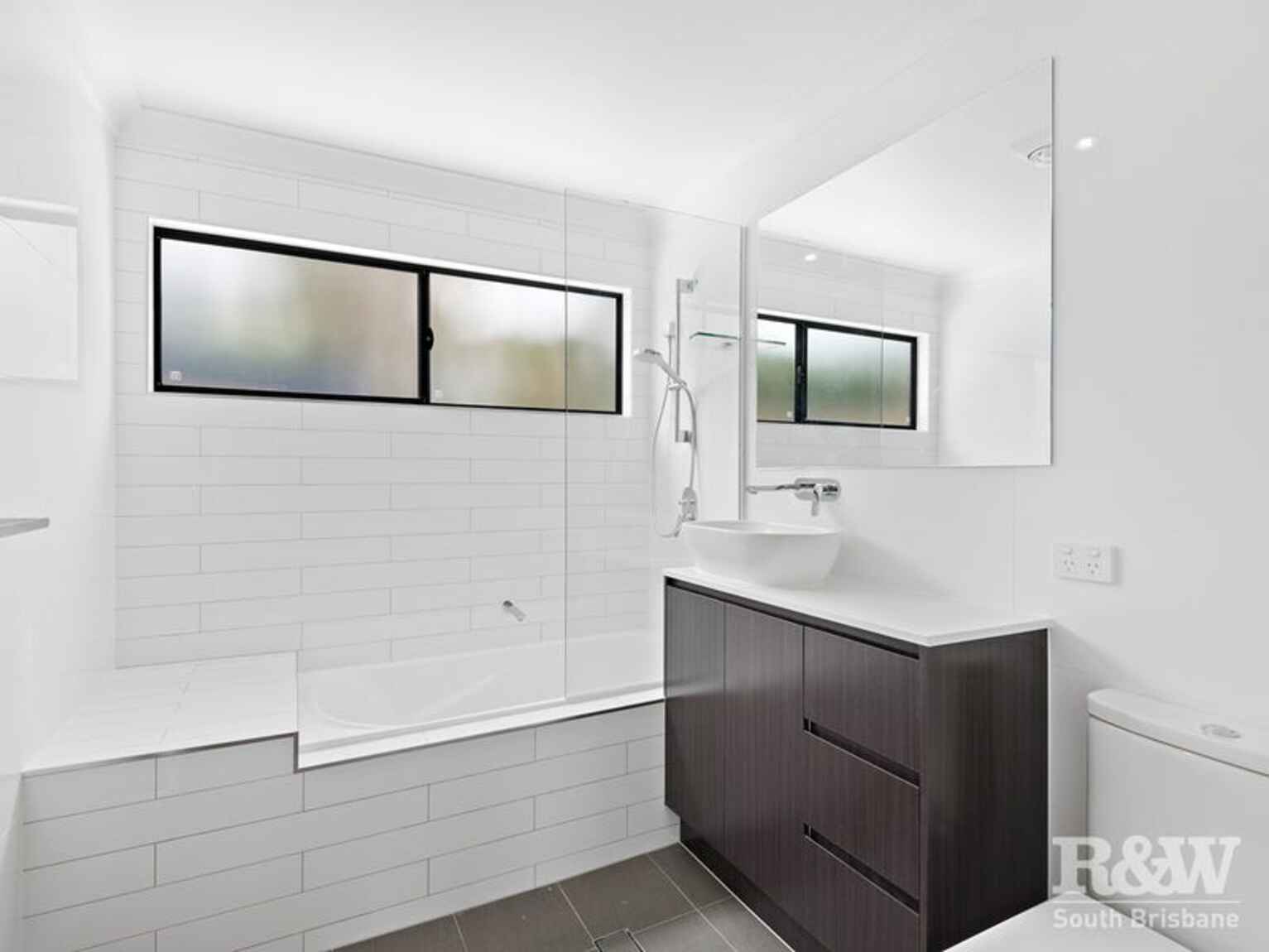 9/50 Norman Avenue Norman Park