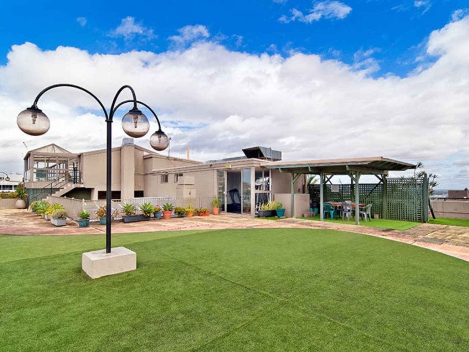 205/402-420 Pacific Highway Crows Nest