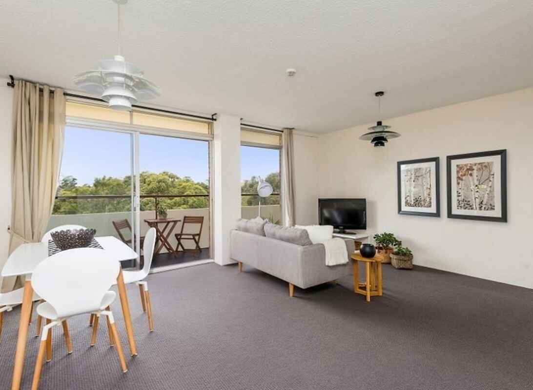 19/243-245 Ernest Street Cammeray