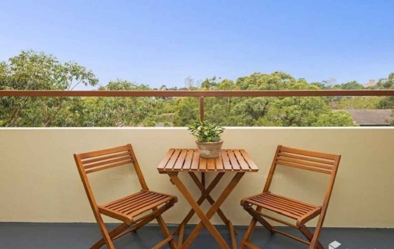 19/243-245 Ernest Street Cammeray