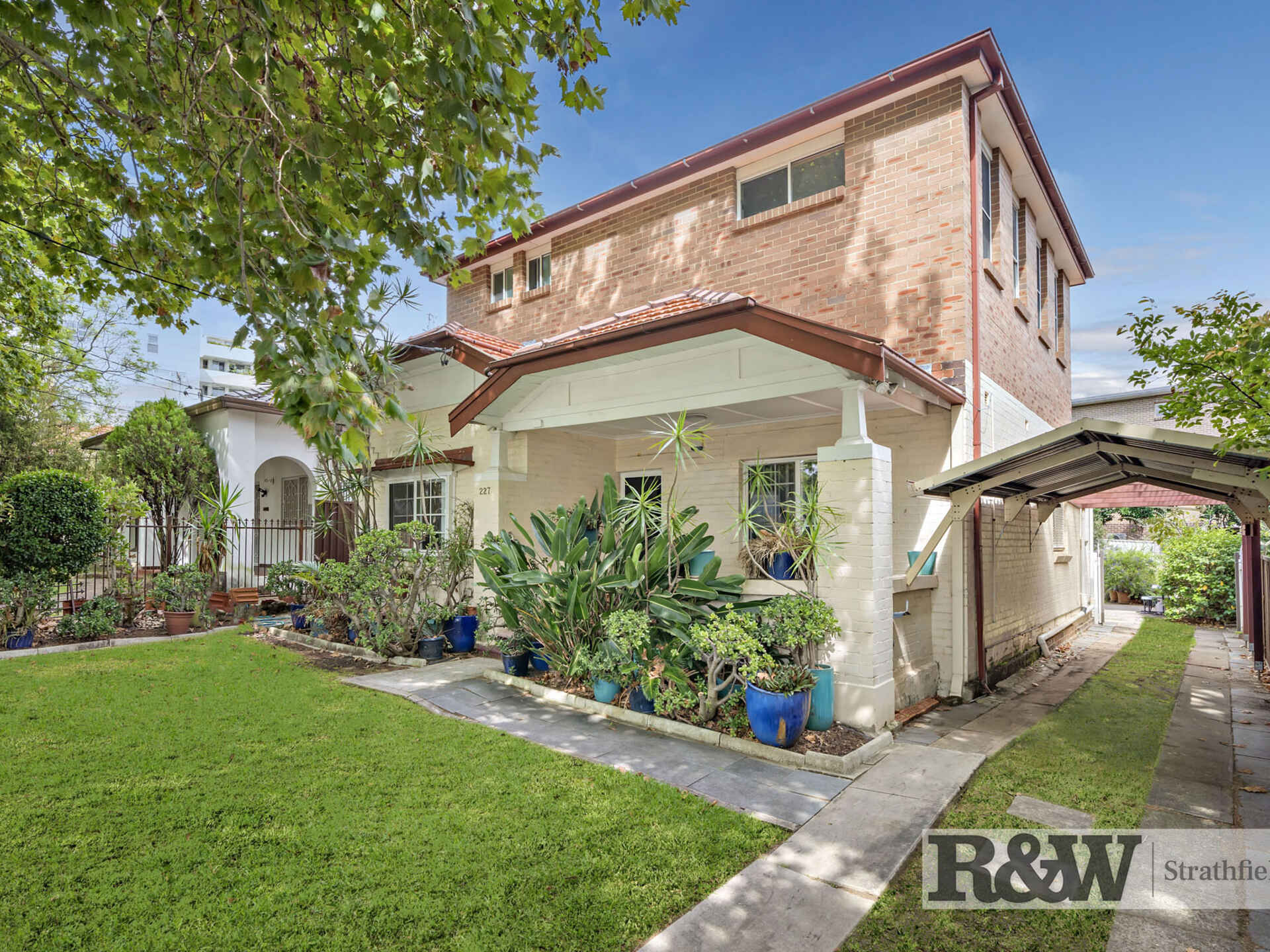 227 HOMEBUSH RD Strathfield
