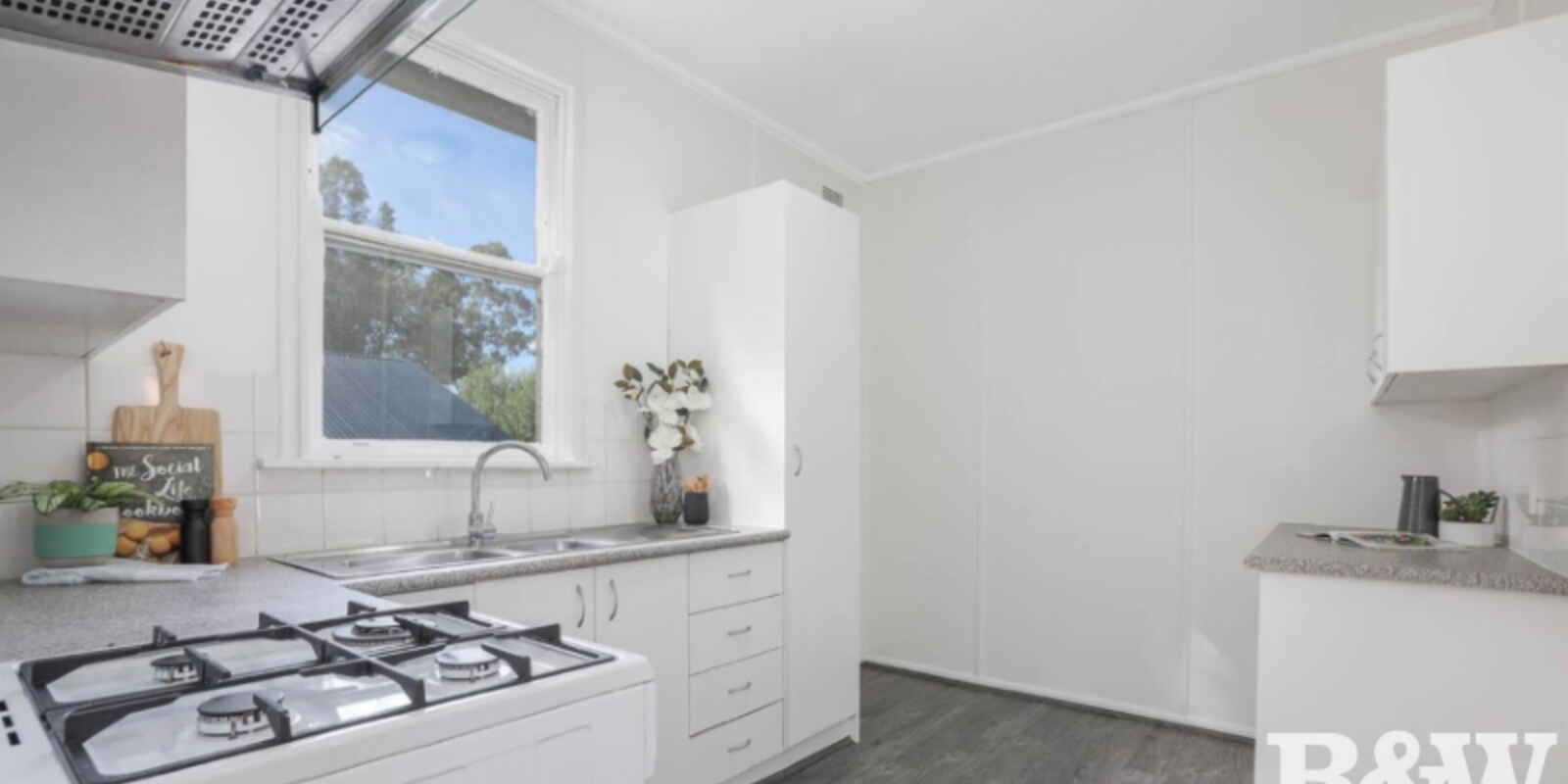 27 Moffat Drive Lalor Park 27 Moffat Drive Lalor Park