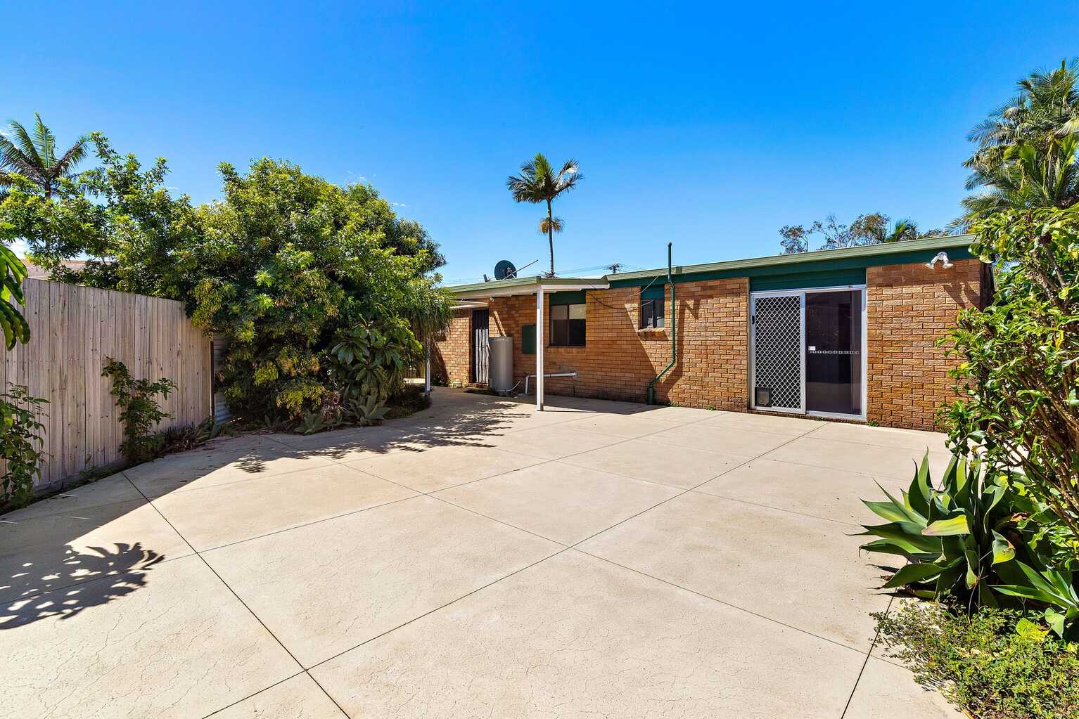 9 Biscayne Drive Coolum Beach