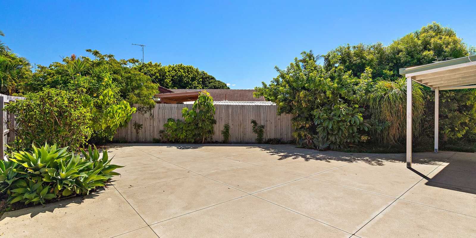 9 Biscayne Drive Coolum Beach